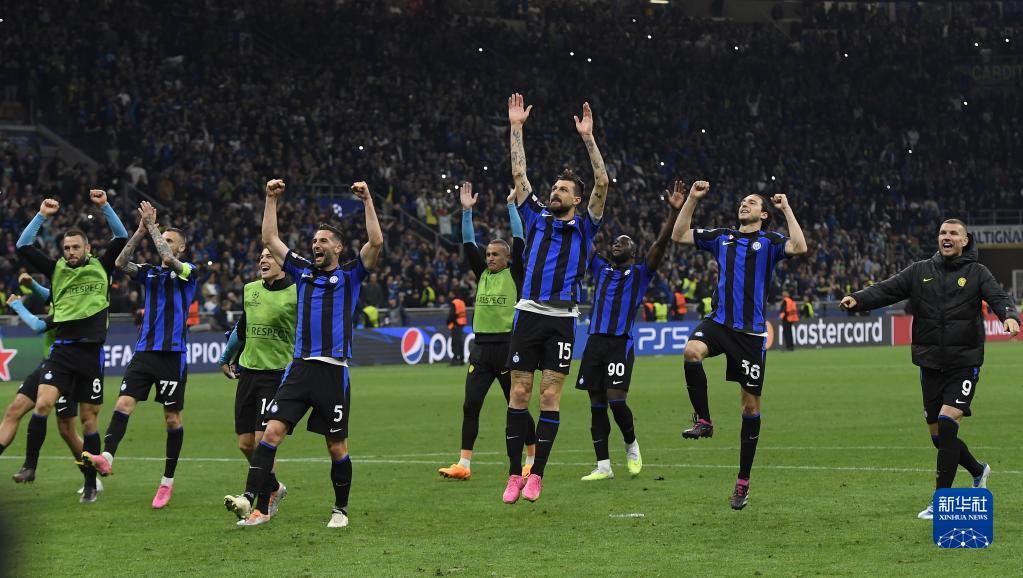 雷霆vs勇士首发出炉：库里缺阵，SGA搭档杰威