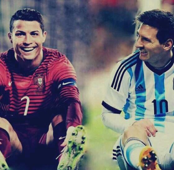 前锋射门力度与准度如何兼顾？