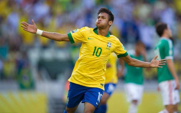 佩林：斯帕莱蒂正努力在技术层面带来新的概念，他非常细致