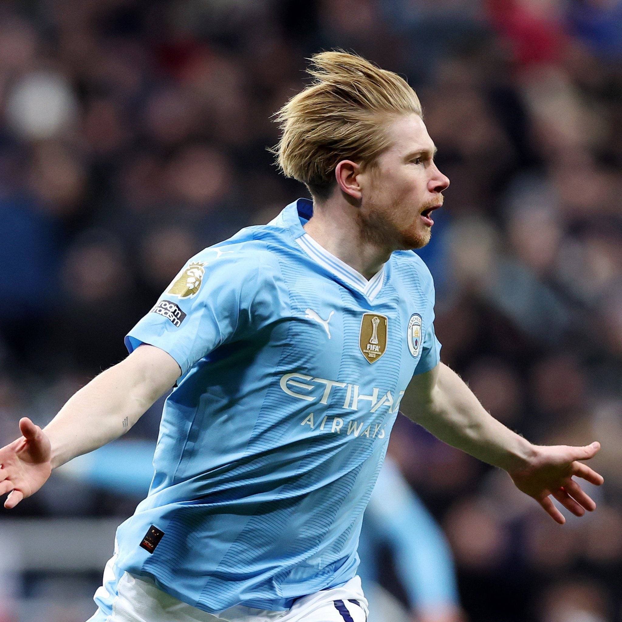 媒体人：邵佳一执教国足后，李昊成为接班颜骏凌的最热门人选